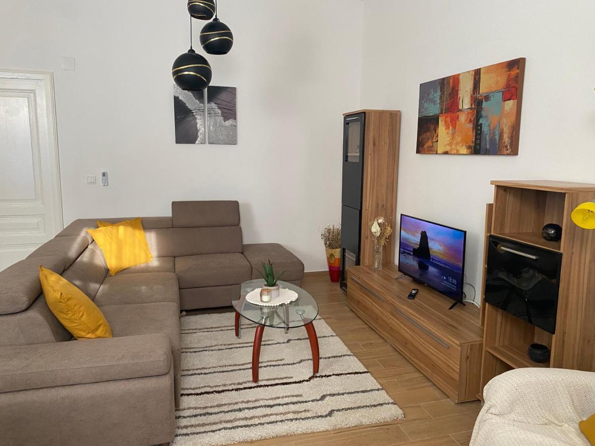 Apartman Andela Pula Centar Apartman Kültér fotó